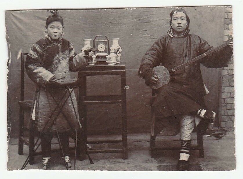 Orig. photograph, RARE, China, Qing dynasty, posing teenagers, warm cloth, 1900