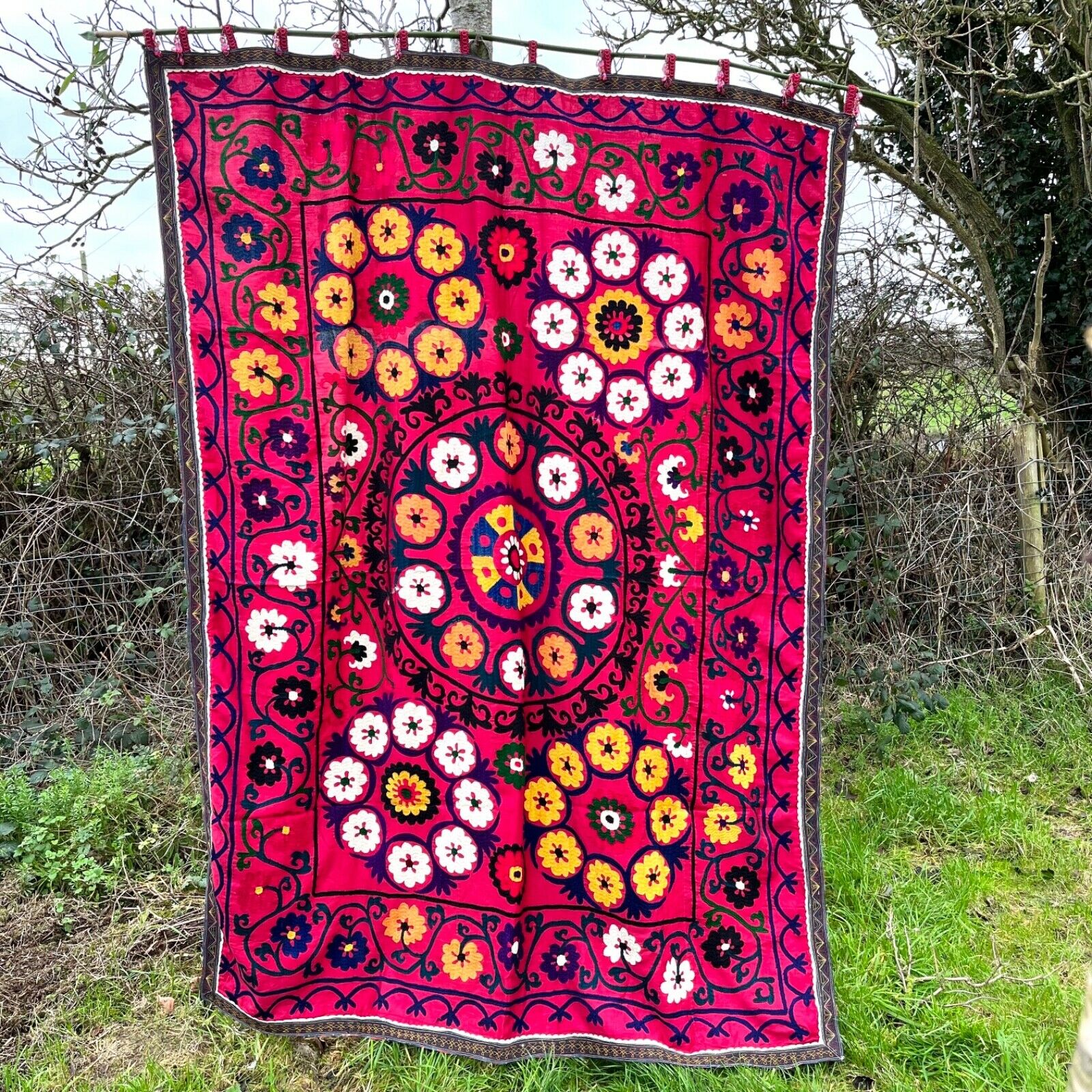 Large floral Suzani Uzbek hand embroidered wall hanging tapestry throw Boho