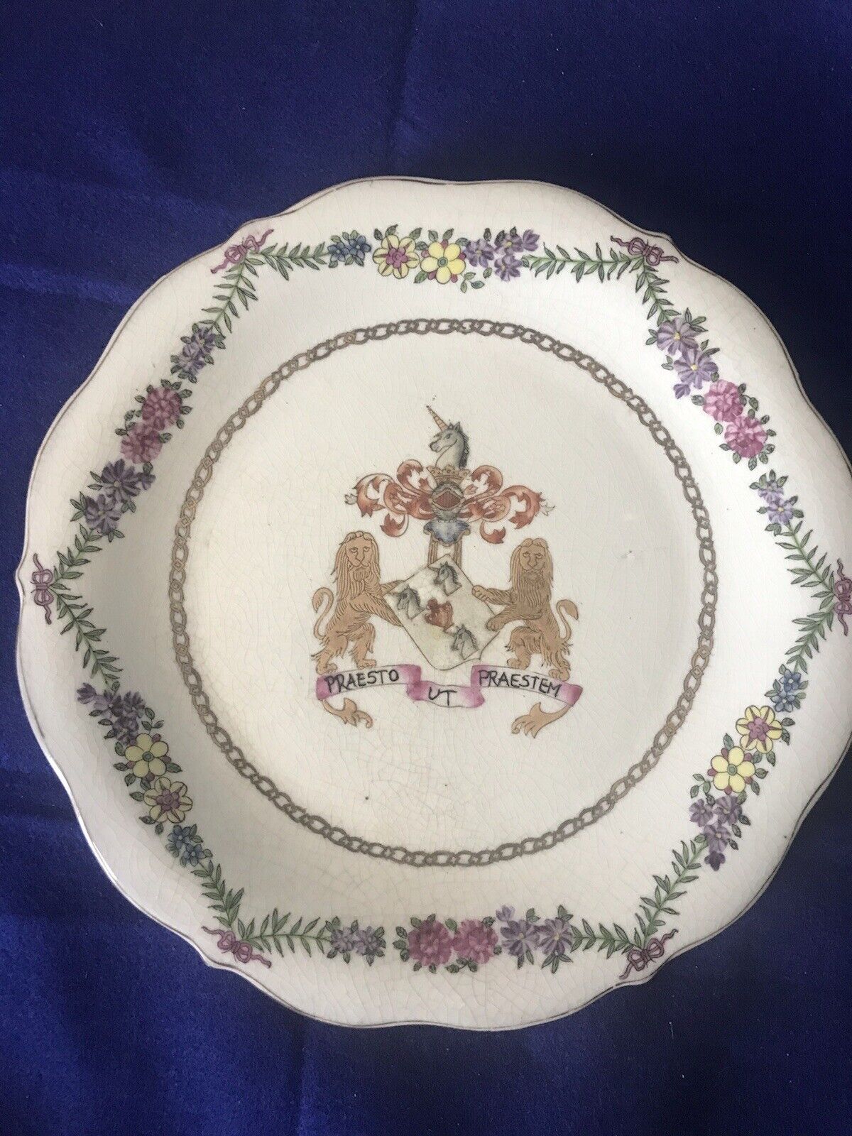 Qing dynasty armorial plate chinese export for Preston family Scotland c.1770