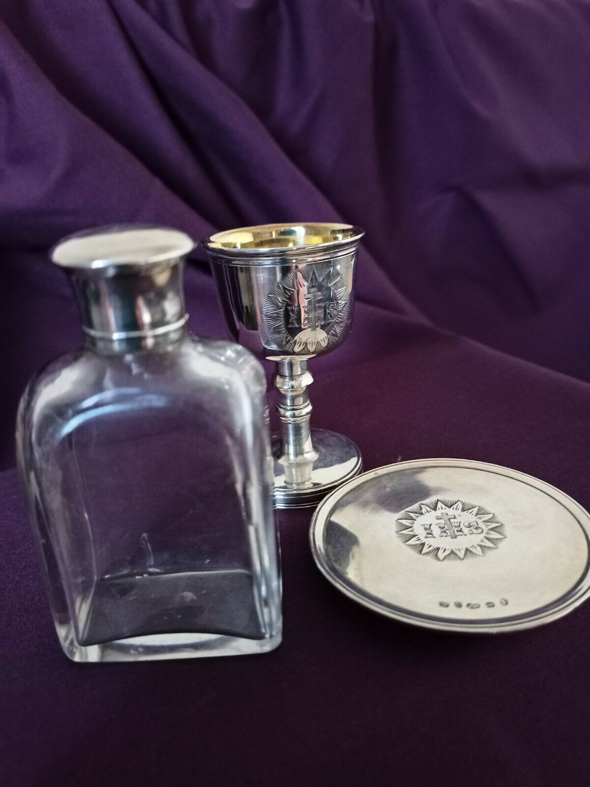 Silver Holy Communion William IV Travelling set in case