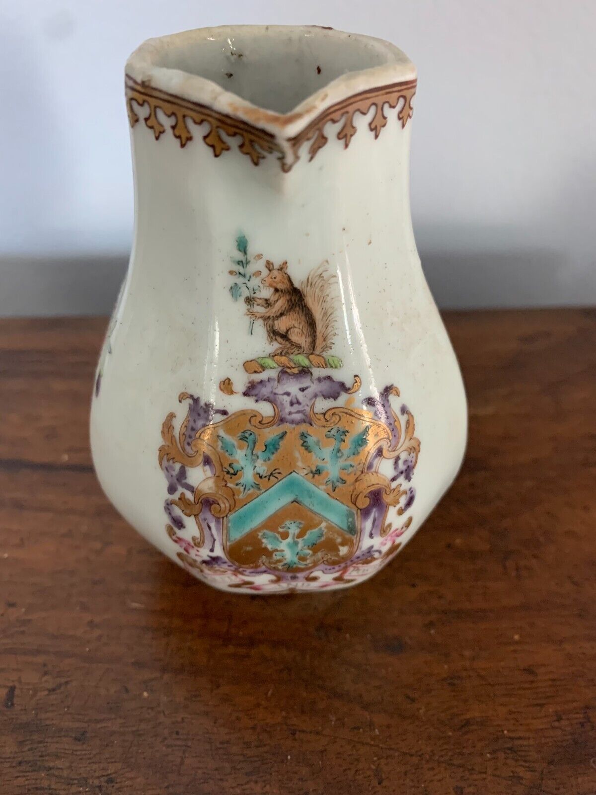 ANTIQUE CHINESE EXPORT ARMORIAL JUG