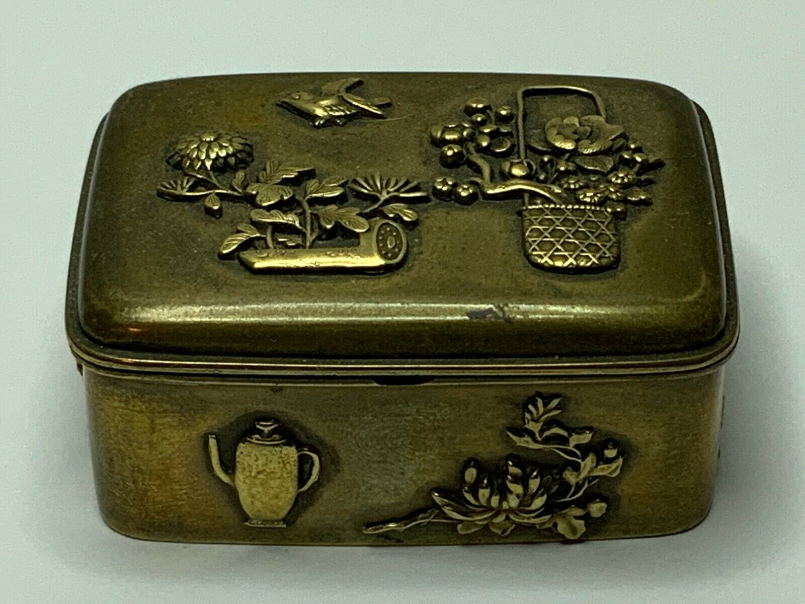 Japanese Box Small Bronze & Brass Hinged Lid, Meiji Period