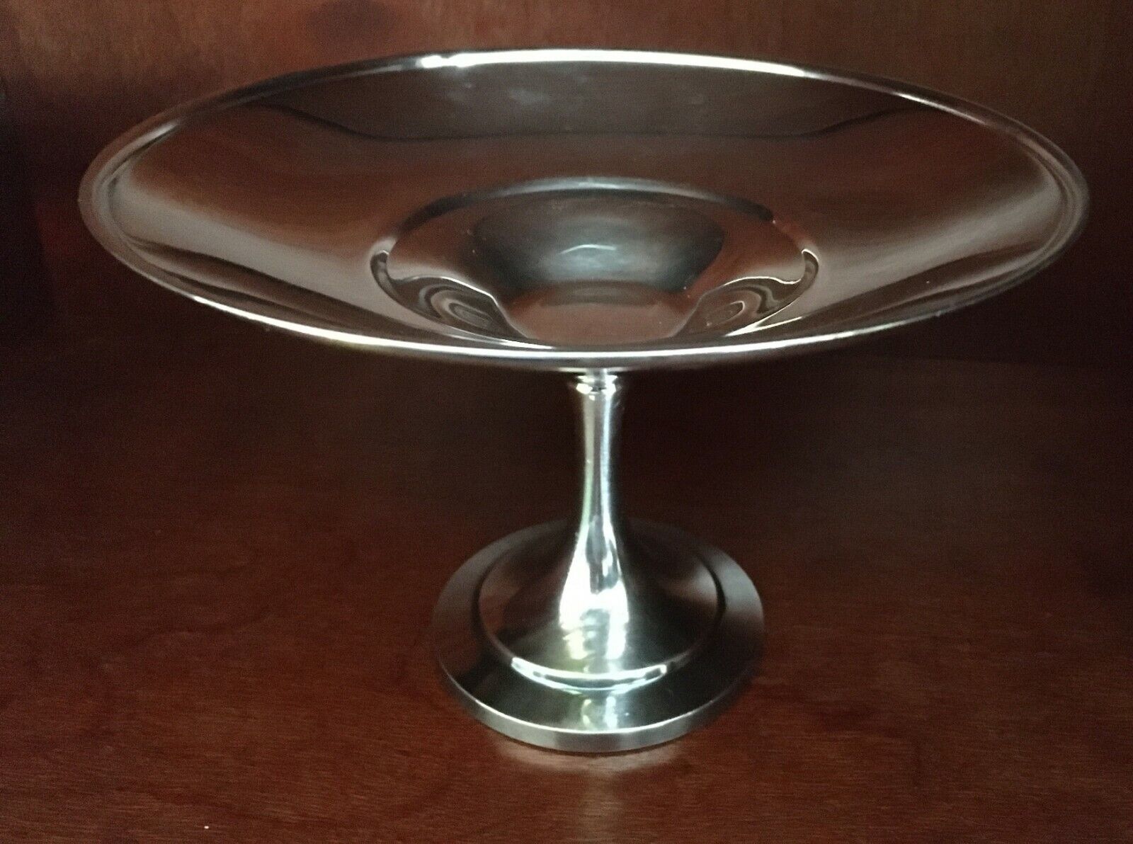 Vintage Oneida Silversmiths (Marked) Pedestal Silver Plate Candy Dish Marked