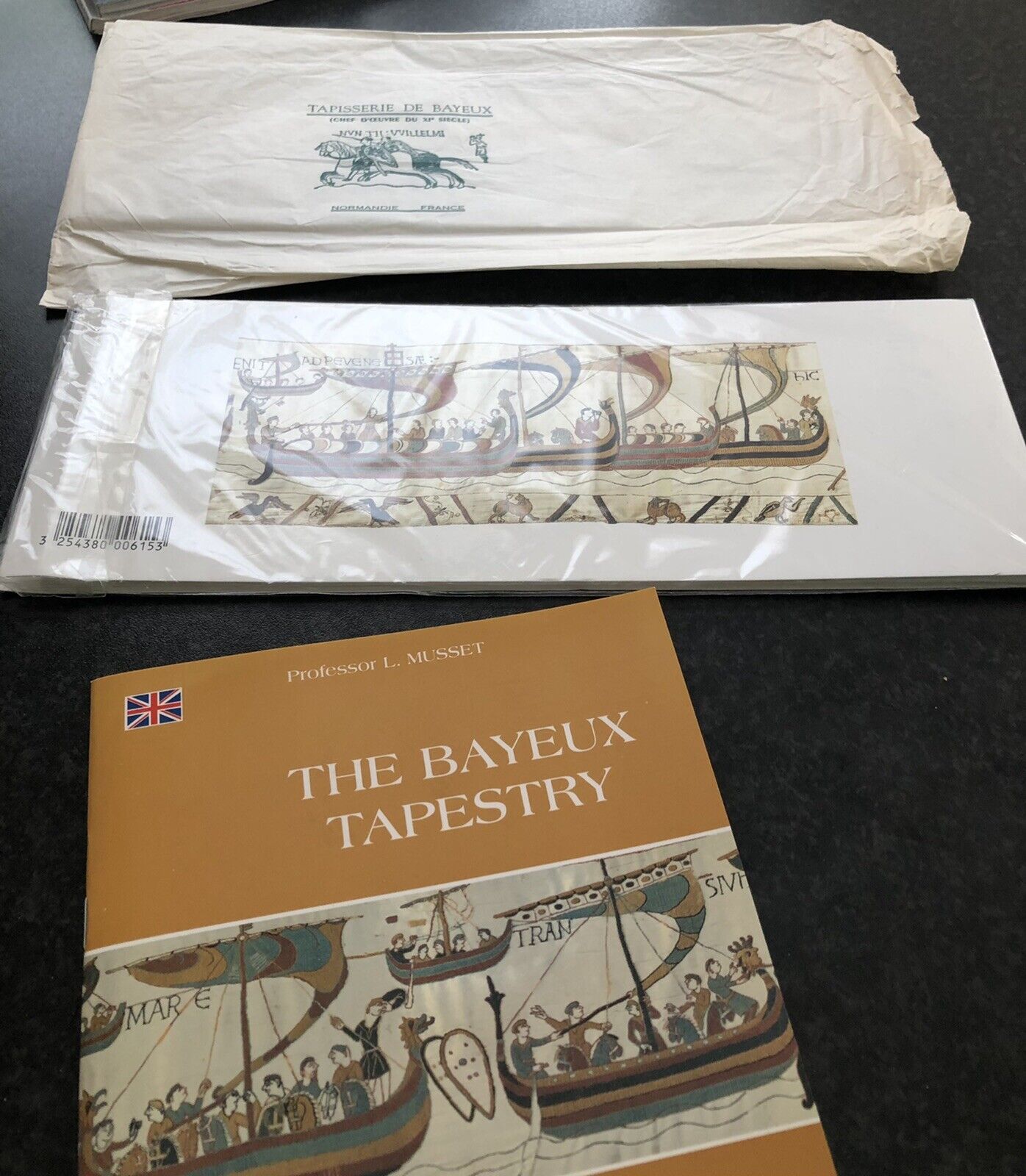 bayeux tapestry BNIP complete reproduction 1/7 plus accompanying book
