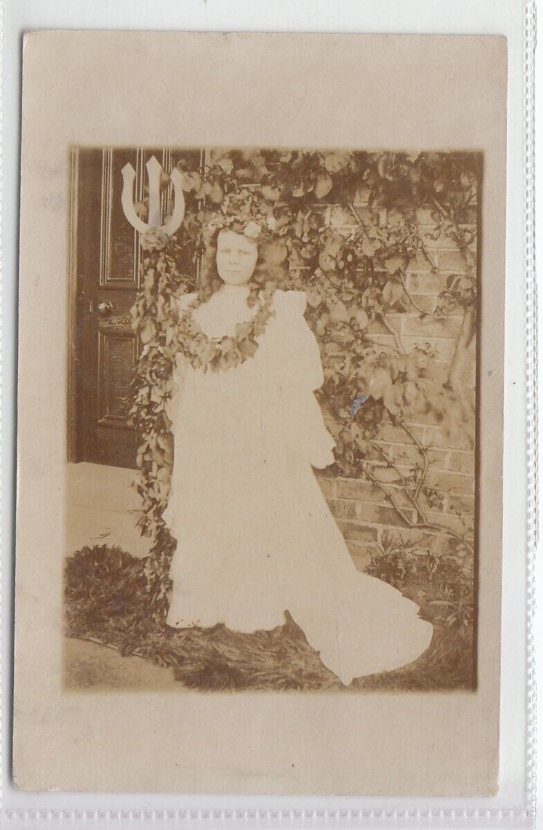 House Clearance - Pickering Or Keswick May Day Queen Isobel Gardiner 7 Sep 1907 Maud Welbeck Hull